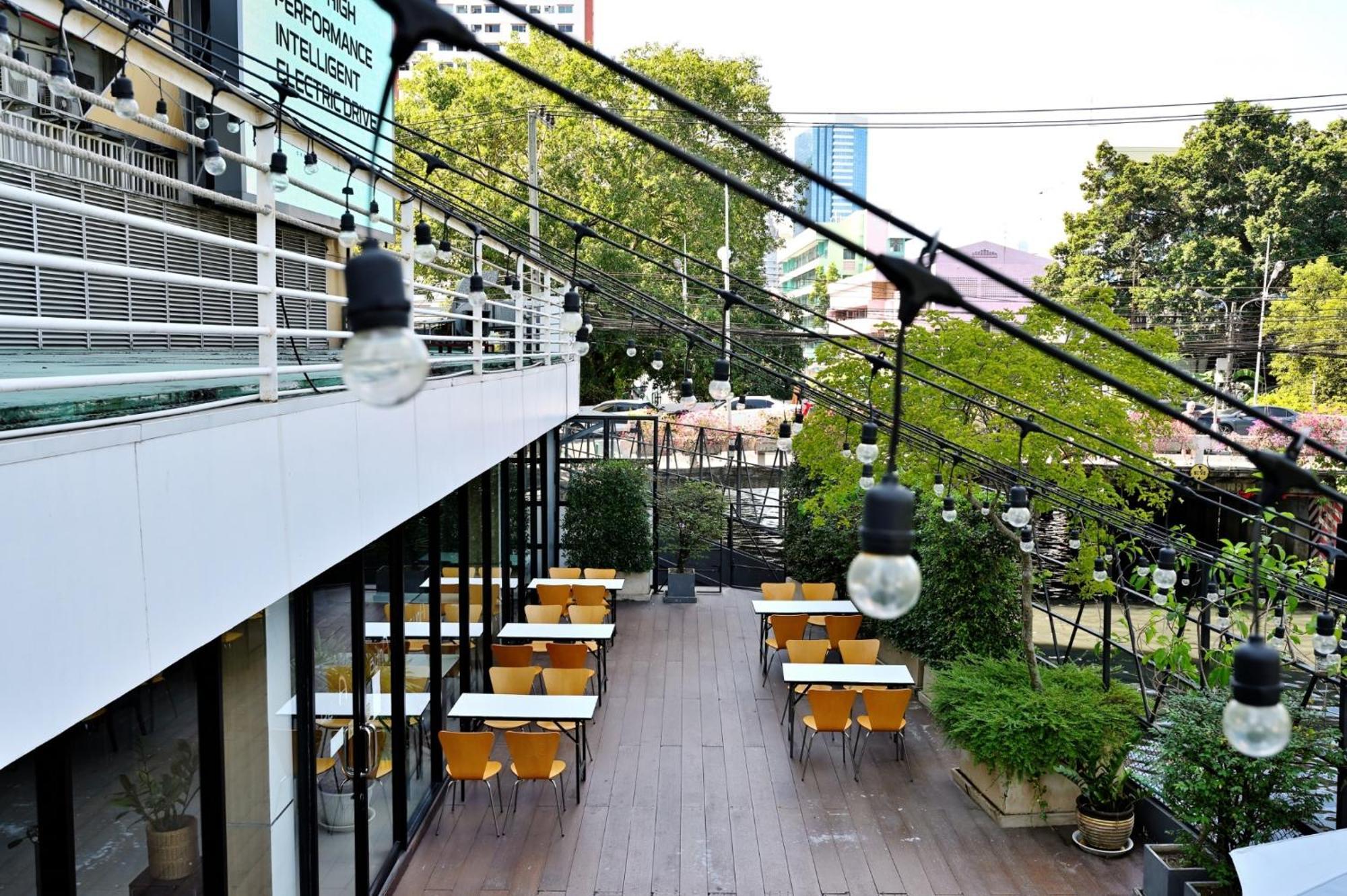 Hotel Anya Nana At Sukhumvit Bangkok Esterno foto
