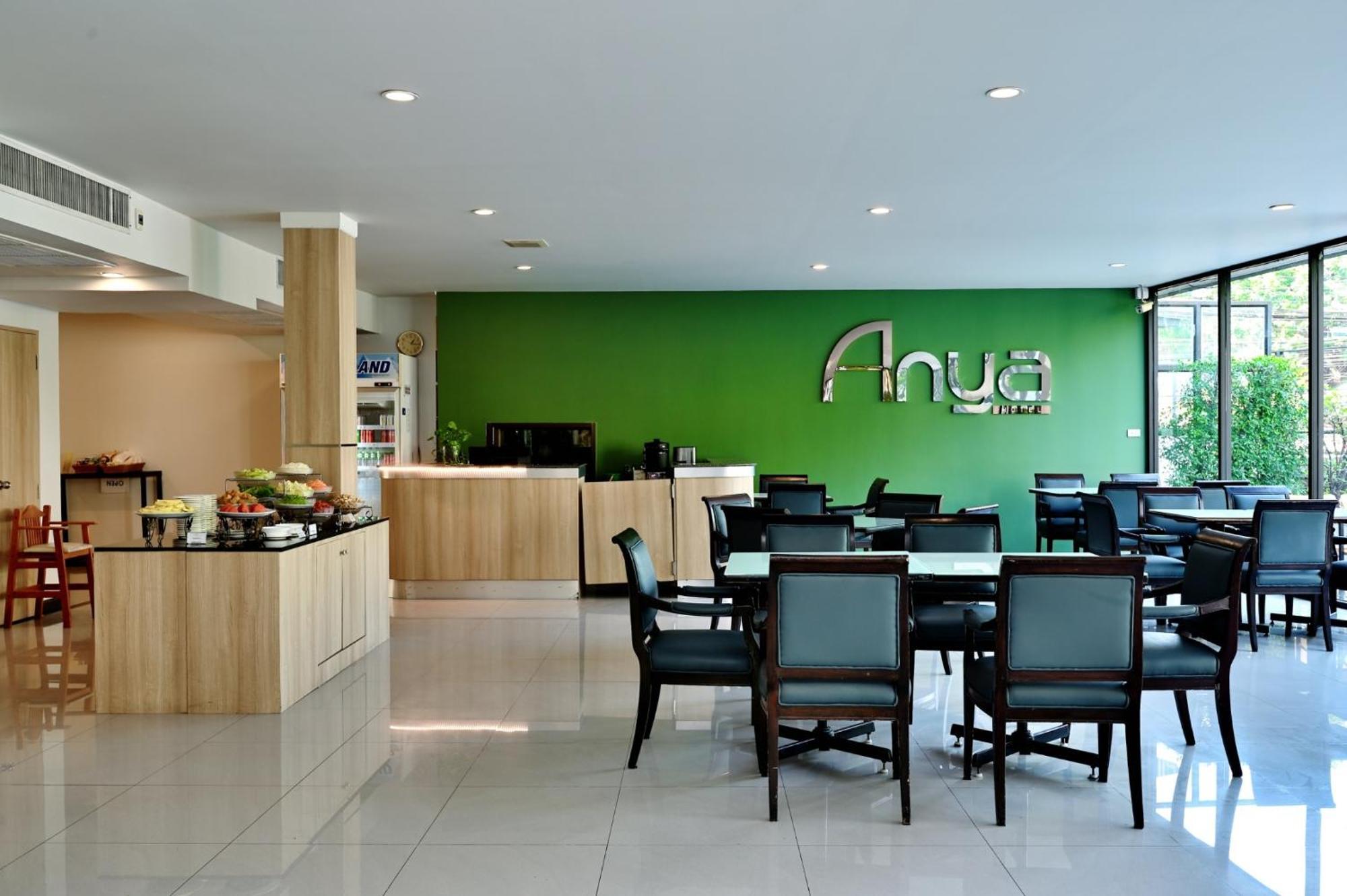 Hotel Anya Nana At Sukhumvit Bangkok Esterno foto