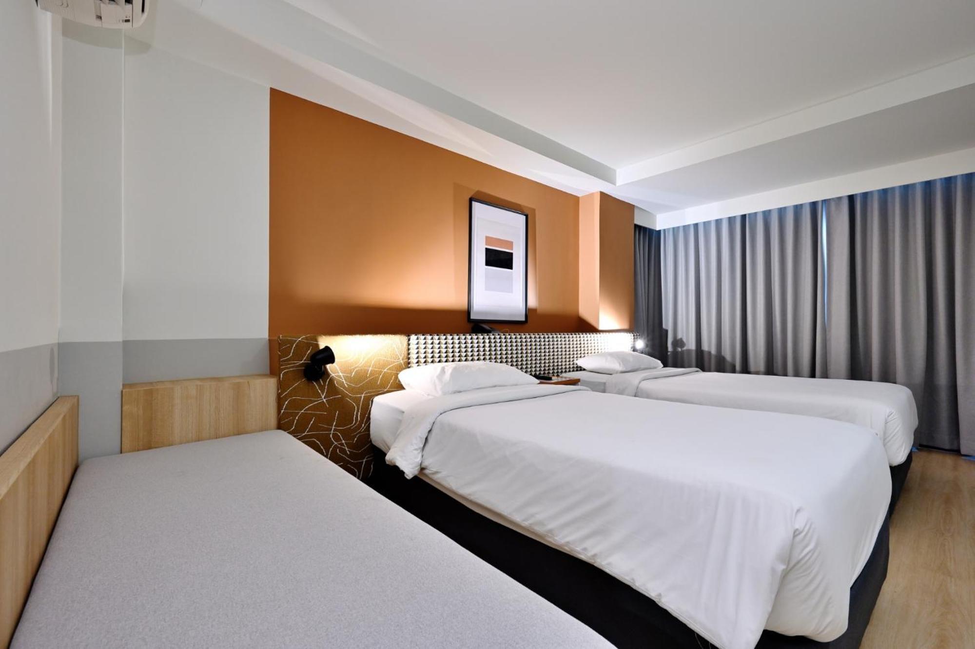Hotel Anya Nana At Sukhumvit Bangkok Esterno foto