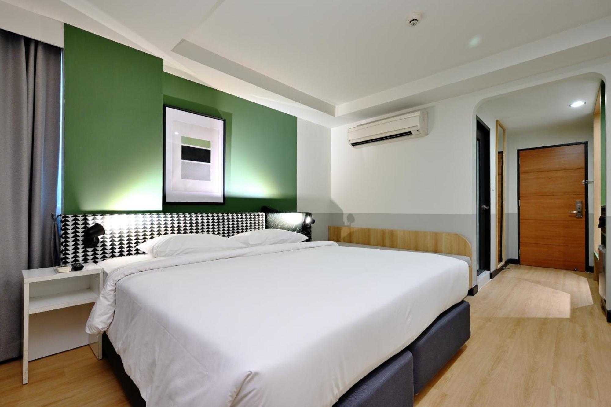 Hotel Anya Nana At Sukhumvit Bangkok Esterno foto