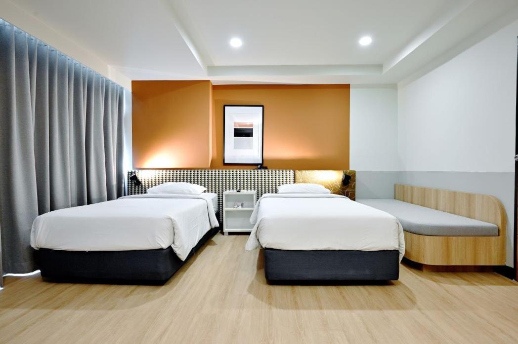 Hotel Anya Nana At Sukhumvit Bangkok Esterno foto