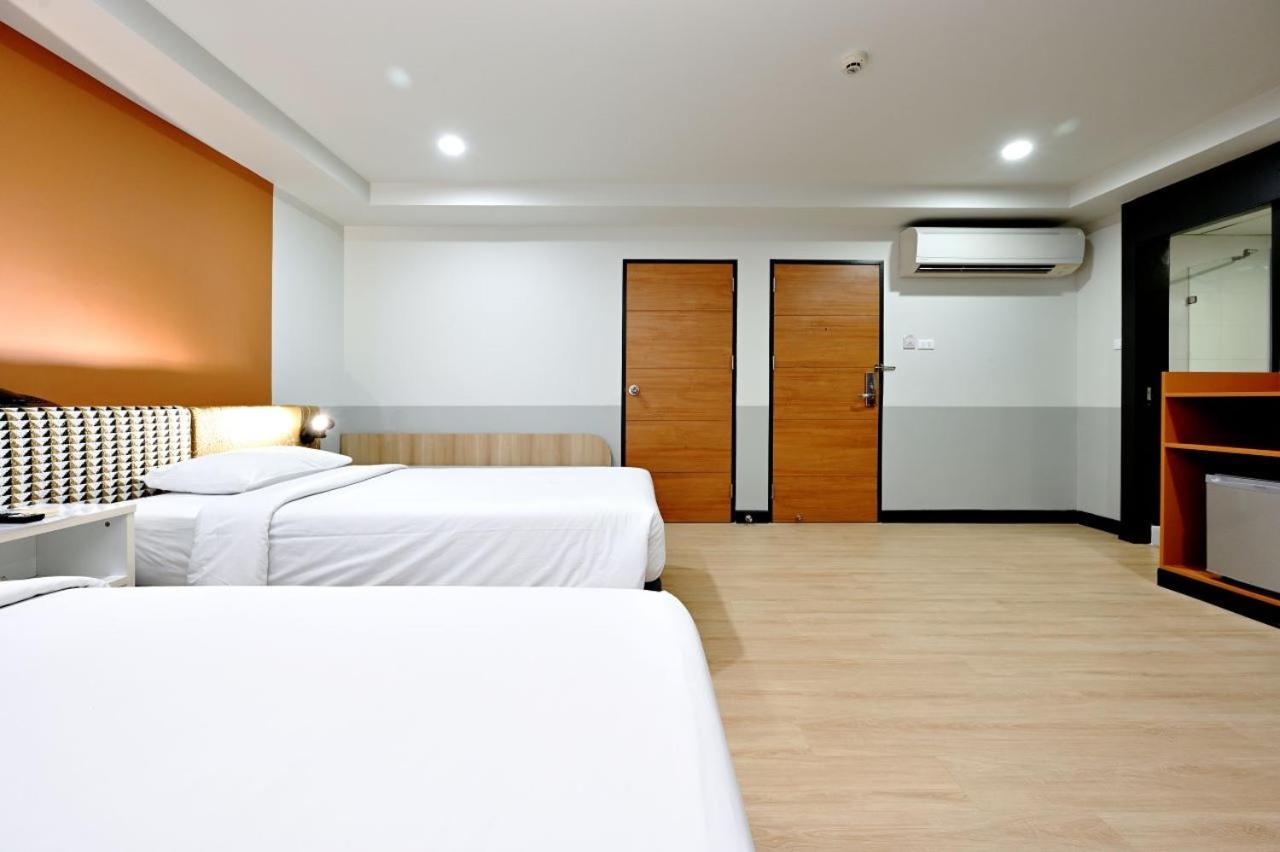 Hotel Anya Nana At Sukhumvit Bangkok Esterno foto