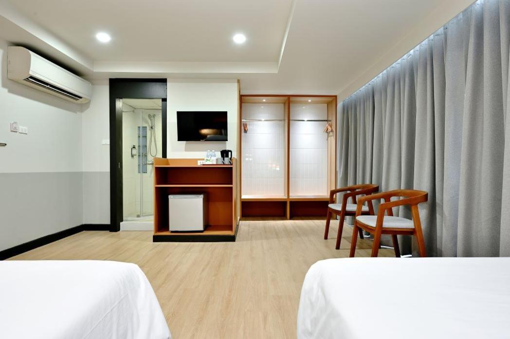 Hotel Anya Nana At Sukhumvit Bangkok Esterno foto